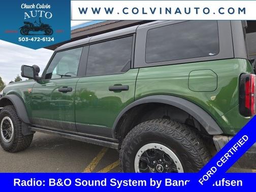ERUPTION GREEN METALLIC 2024 Ford Bronco BADLANDS