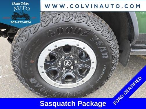 ERUPTION GREEN METALLIC 2024 Ford Bronco BADLANDS