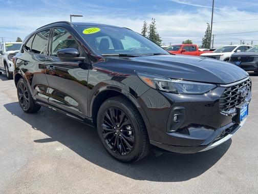 2025 Ford Escape ST-LINE ELITE