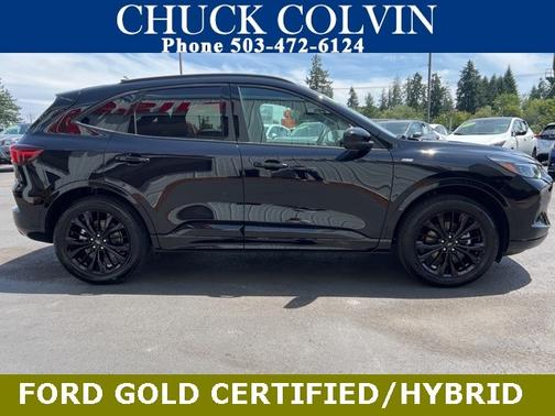 2025 Ford Escape ST-LINE ELITE