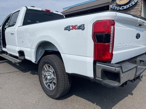 2024 Ford F-350 LARIAT SUPER DUTY
