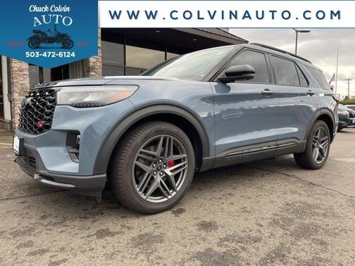 2025 Ford Explorer ST