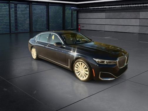 2020 BMW 740 i