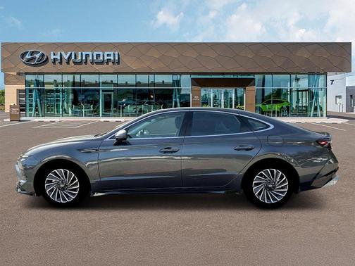 2026 Hyundai SONATA Hybrid SEL