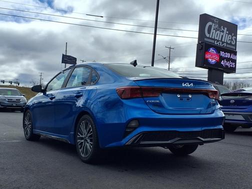 2022 Kia Forte GT-LINE