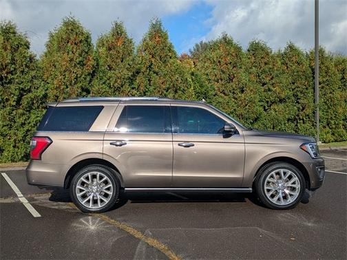2019 Ford Expedition LIMITED