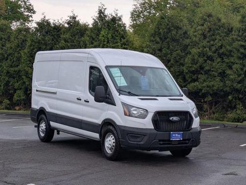 OXFORD WHITE 2023 Ford Transit-250 BASE