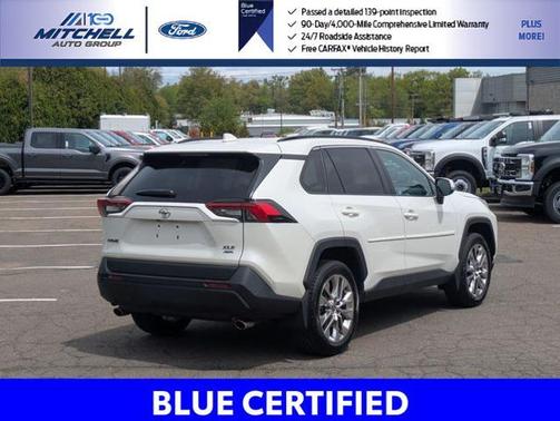 Blizzard Pearl 2021 Toyota RAV4 XLE PREMIUM