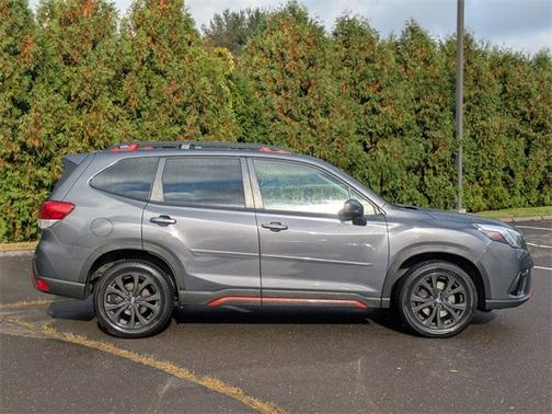 2022 Subaru Forester SPORT