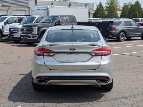 INGOT SILVER METALLIC 2017 Ford Fusion SE