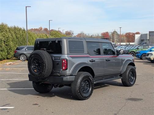2022 Ford Bronco WILDTRAK