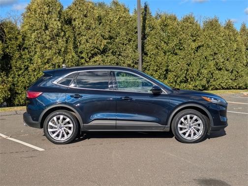 2021 Ford Escape TITANIUM