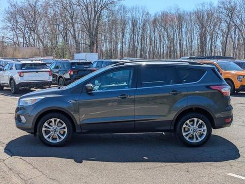 MAGNETIC METALLIC 2018 Ford Escape SE