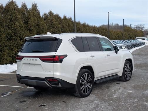 2025 Lexus LX 600 LUXURY