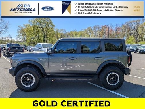 2024 Ford Bronco OUTER BANKS