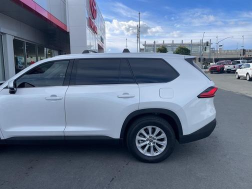 2024 Toyota Grand Highlander Hybrid XLE