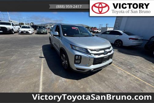 Alloy Silver Metallic 2024 Mitsubishi Outlander Sport 2.0 ES