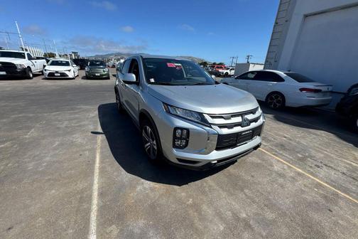 Alloy Silver Metallic 2024 Mitsubishi Outlander Sport 2.0 ES