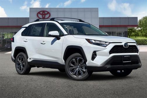 2025 Toyota RAV4 Hybrid XLE Premium