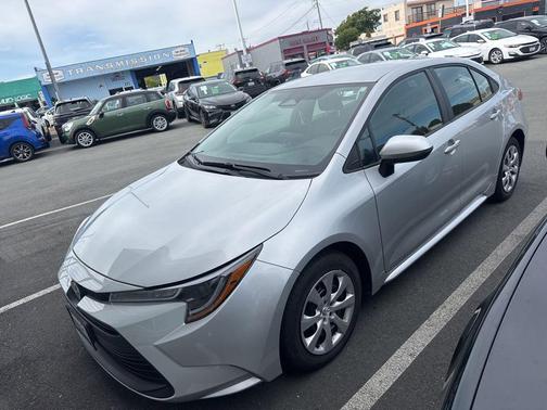 Classic Silver Metallic 2024 Toyota Corolla LE