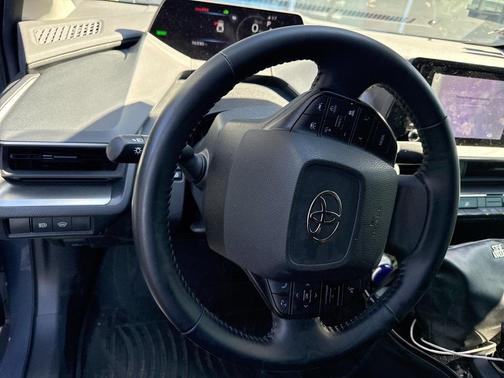 2024 Toyota Prius LE