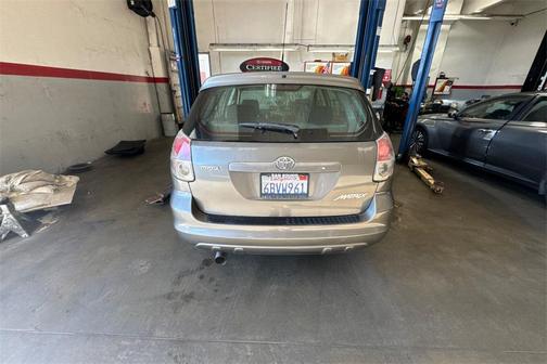 2008 Toyota Matrix Base