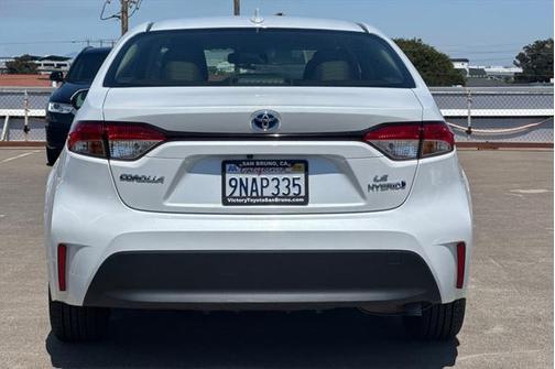 2024 Toyota Corolla Hybrid LE