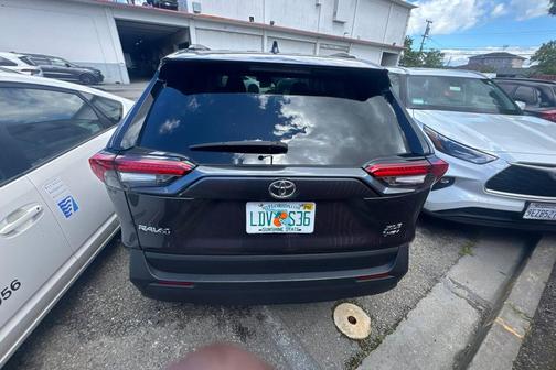 2025 Toyota RAV4 Hybrid XLE