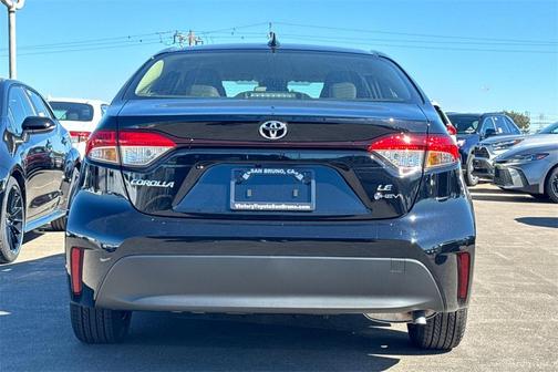 2026 Toyota Corolla Hybrid LE