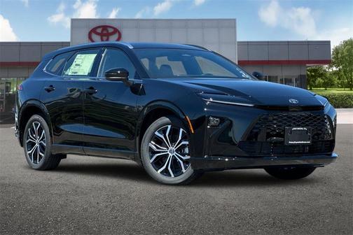 2025 Toyota Crown Signia XLE