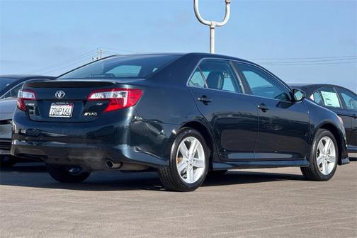 2014 Toyota Camry SE