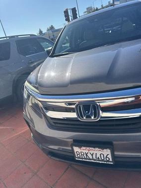 2020 Honda Pilot 2WD LX