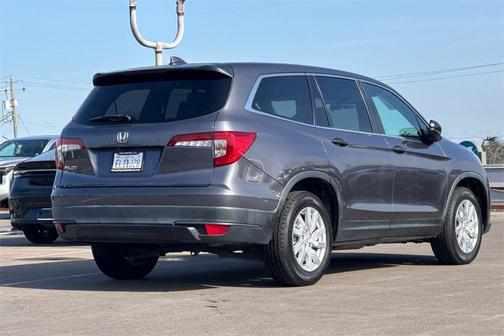 2020 Honda Pilot 2WD LX