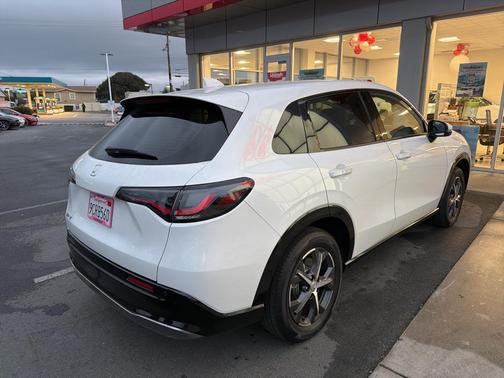 2023 Honda HR-V EX-L