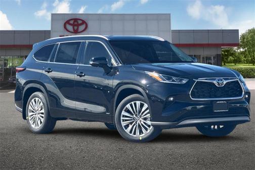 2026 Toyota Highlander Hybrid Platinum