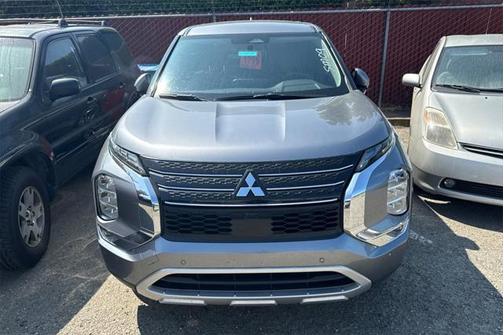 2024 Mitsubishi Outlander SE 2.5 2WD