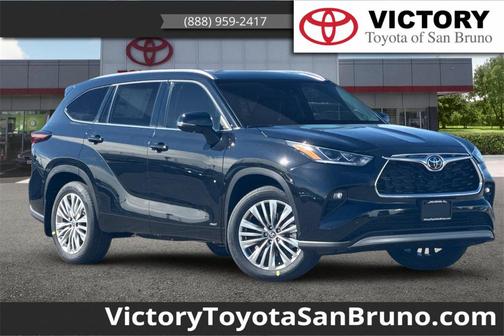 2026 Toyota Highlander Hybrid Platinum