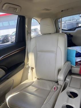 2019 Toyota Highlander Hybrid Platinum