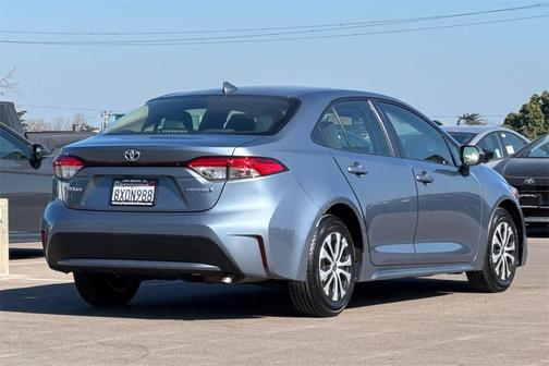 2022 Toyota Corolla Hybrid LE