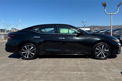 2023 Nissan Maxima SV Xtronic CVT