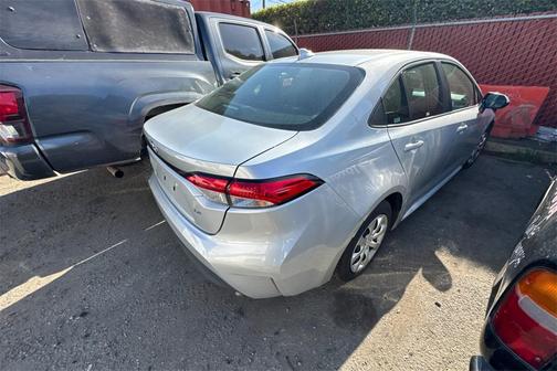 2025 Toyota Corolla LE