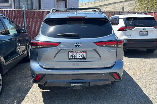 2023 Toyota Highlander Hybrid Limited