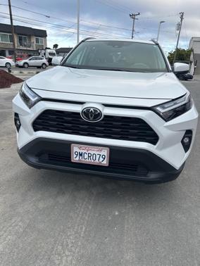 2024 Toyota RAV4 XLE Premium