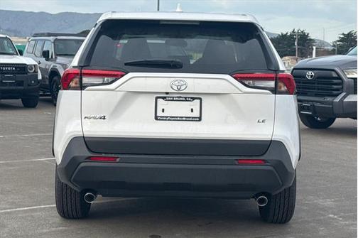 2025 Toyota RAV4 LE