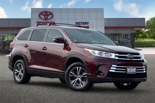 2019 Toyota Highlander LE