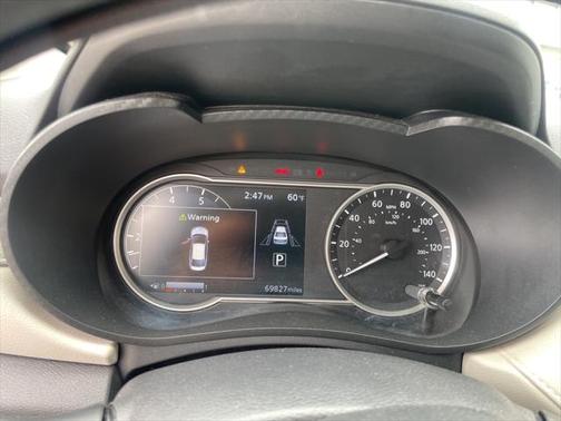 2021 Nissan Versa 1.6 SV