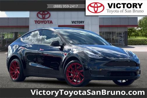 2023 Tesla Model Y Long Range Dual Motor All-Wheel Drive