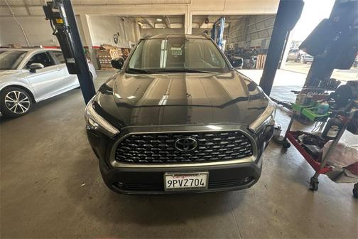 2024 Toyota Corolla Cross XLE