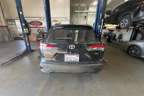 2024 Toyota Corolla Cross XLE