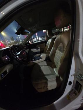 Wind Chill Pearl 2023 Toyota Highlander Hybrid XLE